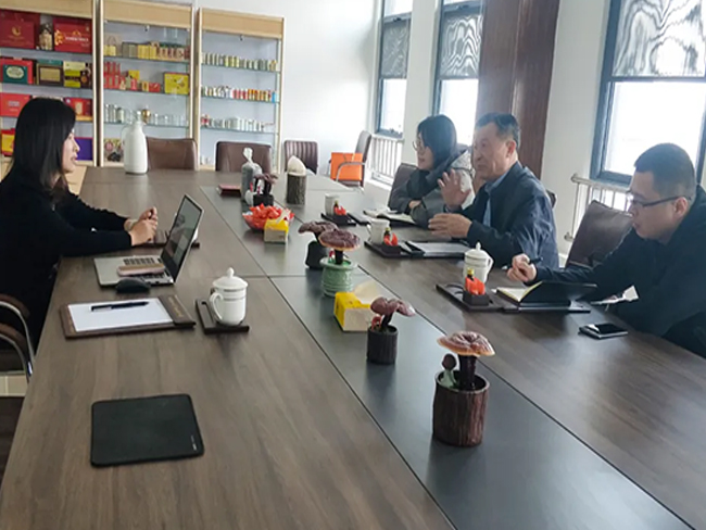 山東省食品質(zhì)量促進(jìn)會(huì)專(zhuān)家蒞臨芝人堂調(diào)研指導(dǎo)
